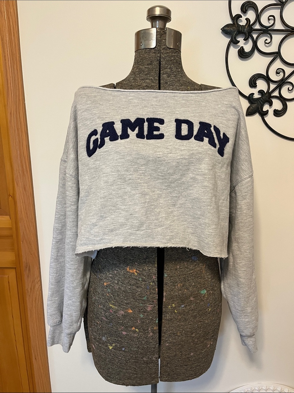 'GAME DAY' Cropped boatneck Sweatshirt, goodie two sleeves, gray w blue text, M